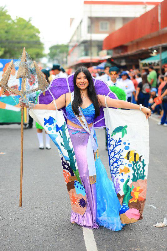 Las bellezas que no se vieron en pantalla: hondureñas captadas durante las fiestas patrias