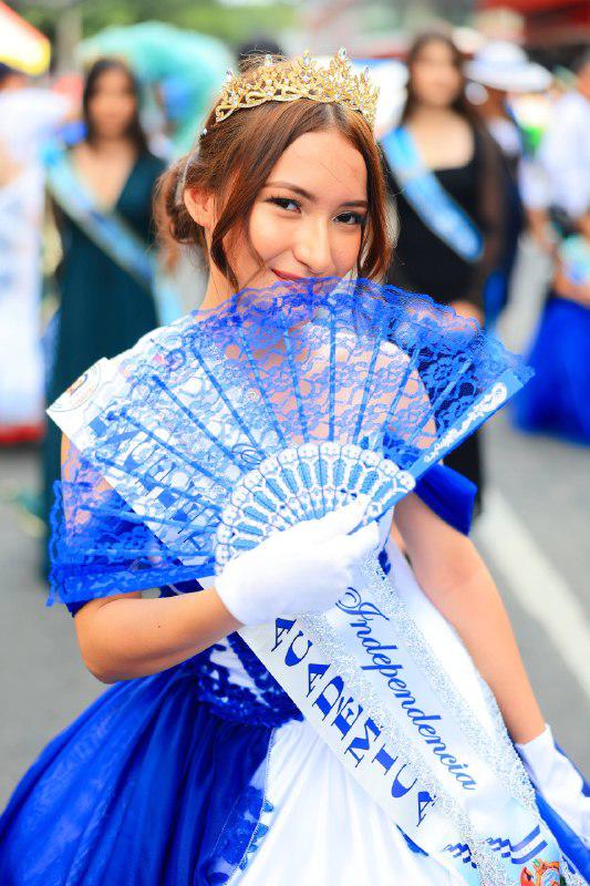 Las bellezas que no se vieron en pantalla: hondureñas captadas durante las fiestas patrias