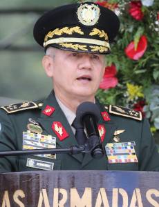 El jefe del Estado Mayor Conjunto, Roosevelt Hernández, ha reiterado en varias reuniones su discurso político, generando tensión y malestar en las filas militares.