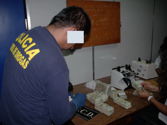 Cae hondureño con 200 mil dólares en Costa Rica