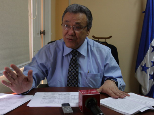 Comisión jurídica analiza expedientes de elementos reprobados