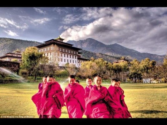 ¿Cómo viven en el país más feliz del mundo?