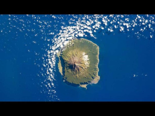 ¿Cómo viven en la isla más abandonada del mundo?