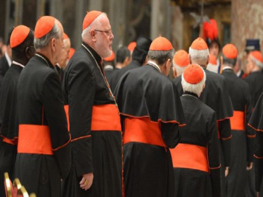 Cónclave para elegir al nuevo papa empezará el martes 12 de marzo
