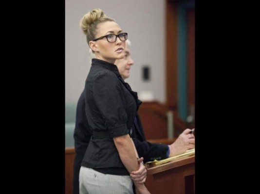 EEUU: Profesora se declara culpable por violación de tres alumnos