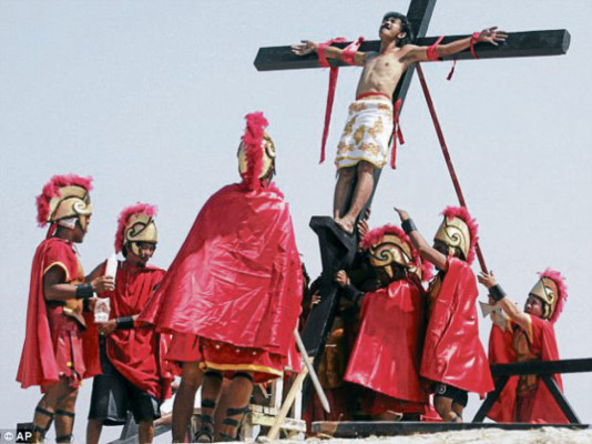 Diversas manifestaciones de fe en torno a la muerte de Jesús