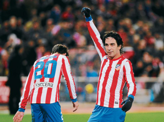 Con todo y sangre, Real Madrid vence al Levante