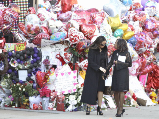 Despiden restos de Whitney Houston