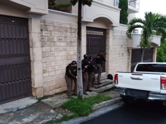 Las lujosas viviendas aseguradas al alcalde Roosevelt Avilez (FOTOS)