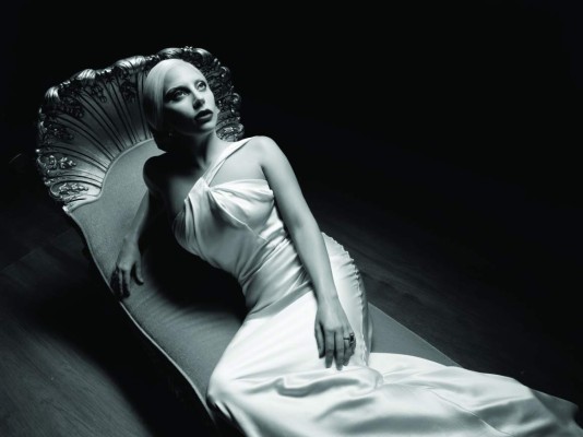 Lady Gaga debutó como condesa