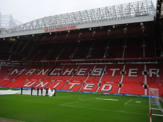 UEFA abre proceso contra Manchester United por no comparecer ante los medios