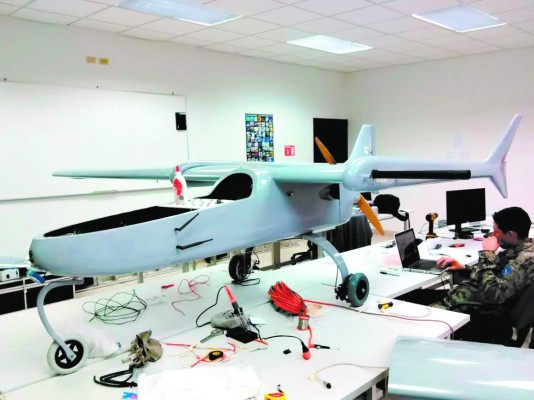 El vehículo aéreo no tripulado fue construido en laboratorios de Honduras como una apuesta para suplir de esta tecnología a las Fuerzas Armadas (FF AA).