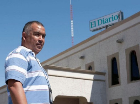 Comando balea instalaciones de diario y televisora en Ciudad Juárez