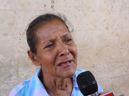 Doña Amada: La súper mamá que vence obstáculos por el amor a su hijo con parálisis cerebral  