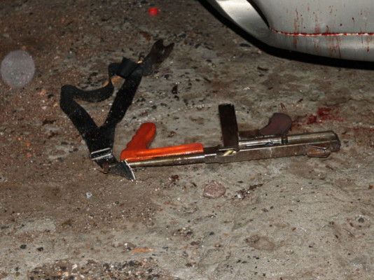Dos muertos en enfrentamiento entre guardias y delincuentes