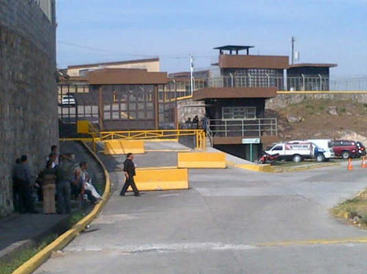 Operativos sorpresa en Penitenciaría Nacional