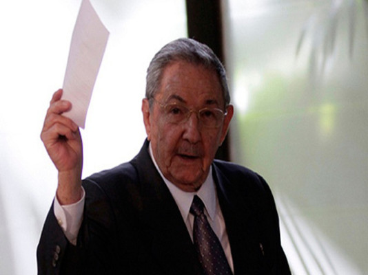 Cubanos contentos con reelección de Raúl Castro