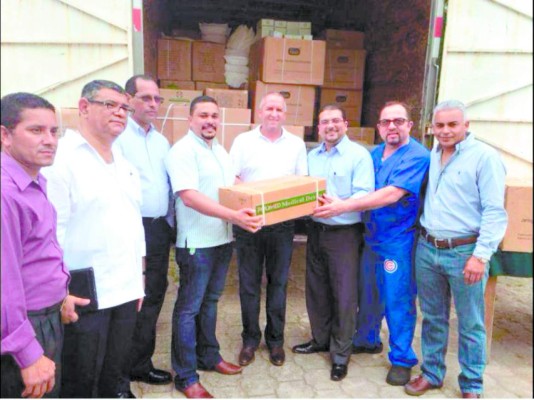 Gobierno realiza distribución masiva de medicina en hospitales públicos