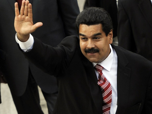 Maduro afirma que Chávez sigue 'batallando por su vida'