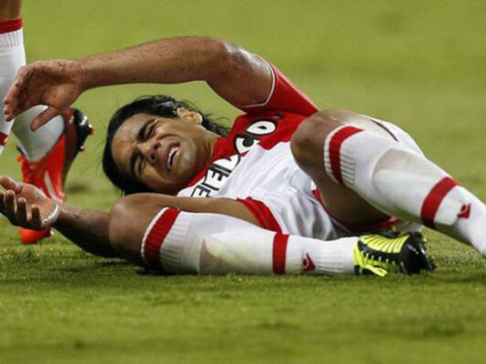 Colombia tiembla por la lesión de Falcao