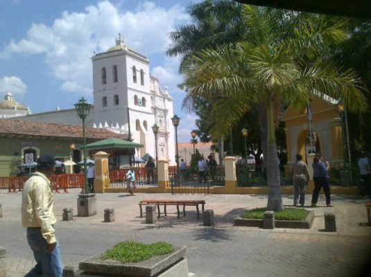 Honduras y México acuerdan estrechar combate a la delincuencia