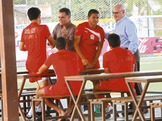 En Olimpia 'no hay cupo para más extranjeros”