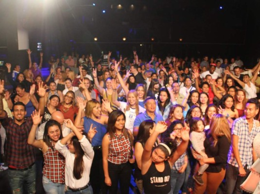 Hondureños en España celebraron independencia
