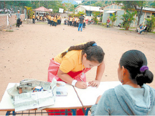 Ponen a prueba la fuerza física y los conocimientos