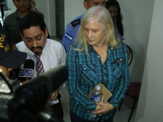 Susan Lee Hendrickson fue detenida en el aeropuerto Ramón Villeda Morales de esa ciudad del norte de Honduras.
