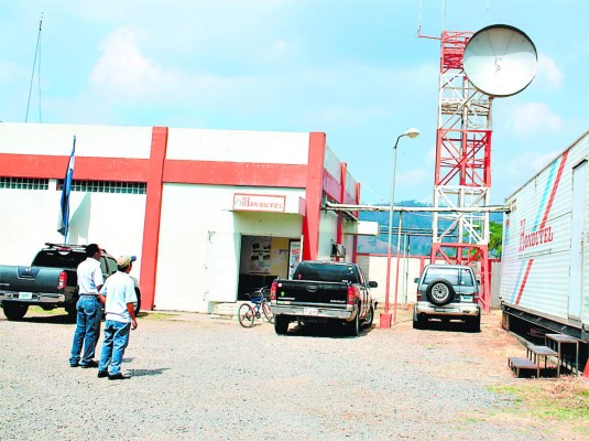 Honduras: Hondutel negocia venta de acciones