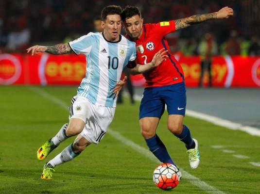 Argentina se venga de Chile y Colombia resucita en La Paz