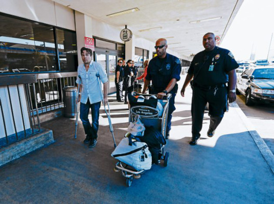 Acusan de homicidio a atacante de Los Ángeles