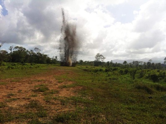 Destruyen 'narcopistas' en el este de Honduras