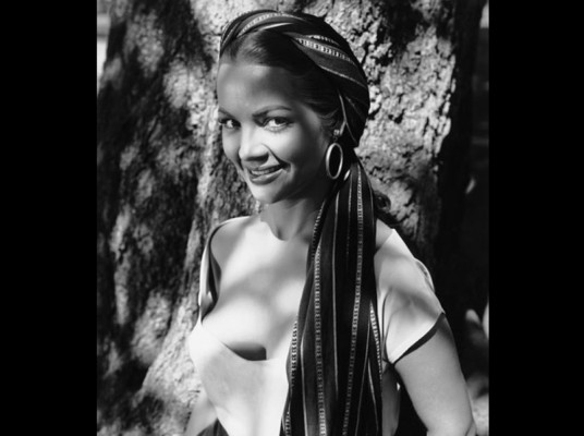 España despide a su diva Sara Montiel