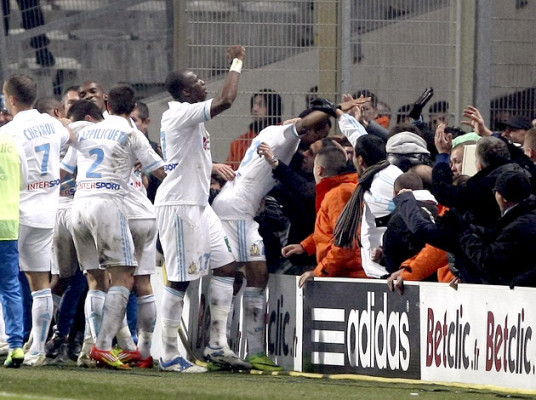 Marsella se baja al Paris Saint-Germain