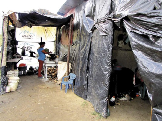 Medio centenar de familias invaden área verde en Danlí