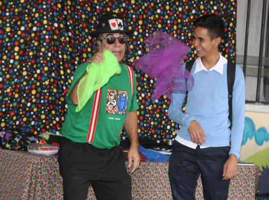 El CEB San Miguel de Heredia entrega juguetes a niños de escasos recursos