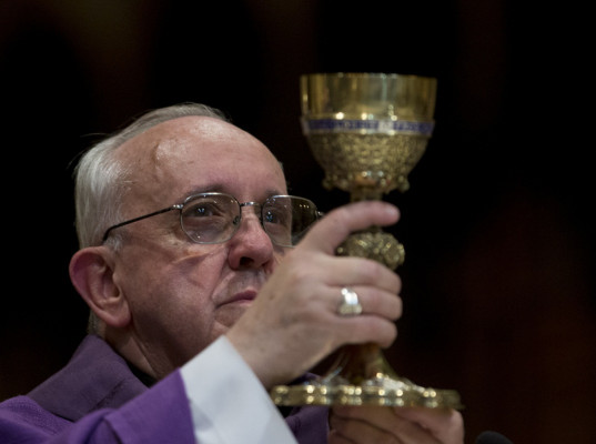 Católicos en Argentina confían en Bergoglio