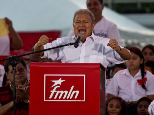 Sánchez Cerén, proclamado presidente electo