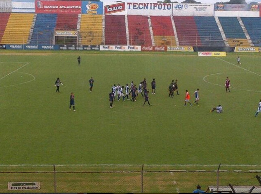 Victoria remonta y amarga al Motagua