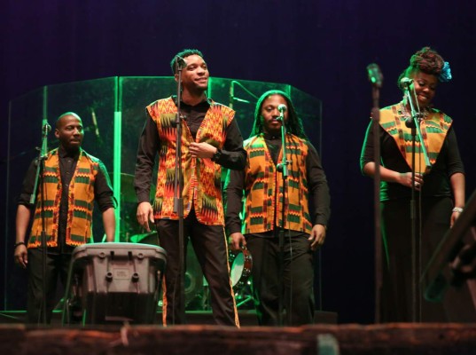 Talento, energía y carisma al ritmo de Gospel