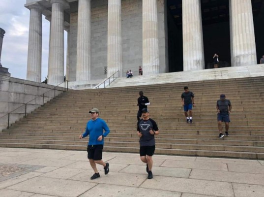 Diez datos y 10 fotos de la visita de Juan Orlando Hernández a EEUU