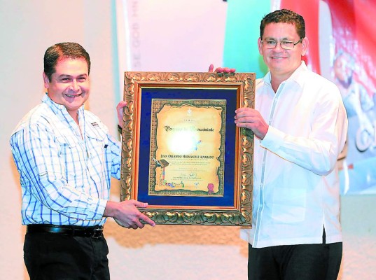 Casi dos millones de alumnos cumplen 100 días de clases