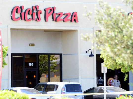 Ataques armados deja cinco muertos, entre ellos policías