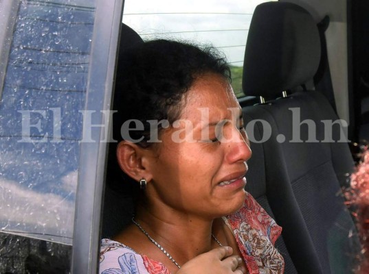 Mujer capturada como sospechosa de intoxicar a su familia queda libre y entierra a su hijo