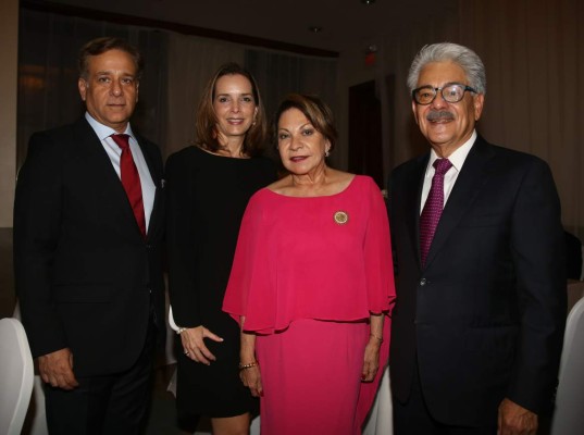 Cinco décadas de amor entre German y Norma Leitzelar