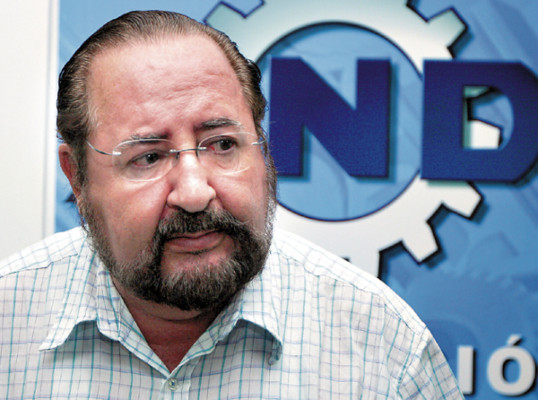 Medios deben estar del lado de quienes sufren, afirma presidente de la Andi