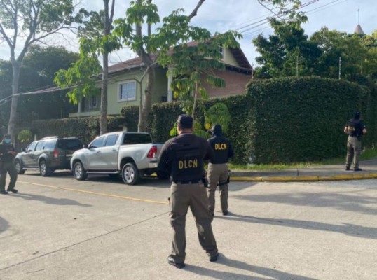 Las lujosas viviendas aseguradas al alcalde Roosevelt Avilez (FOTOS)