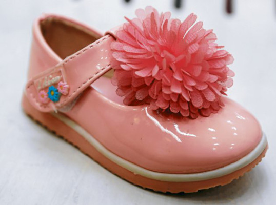 Tiernos y cómodos pasos para las bebitas