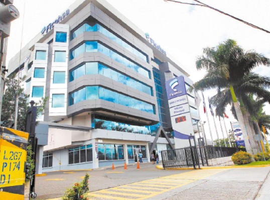 Ficohsa, el mejor lugar para laborar